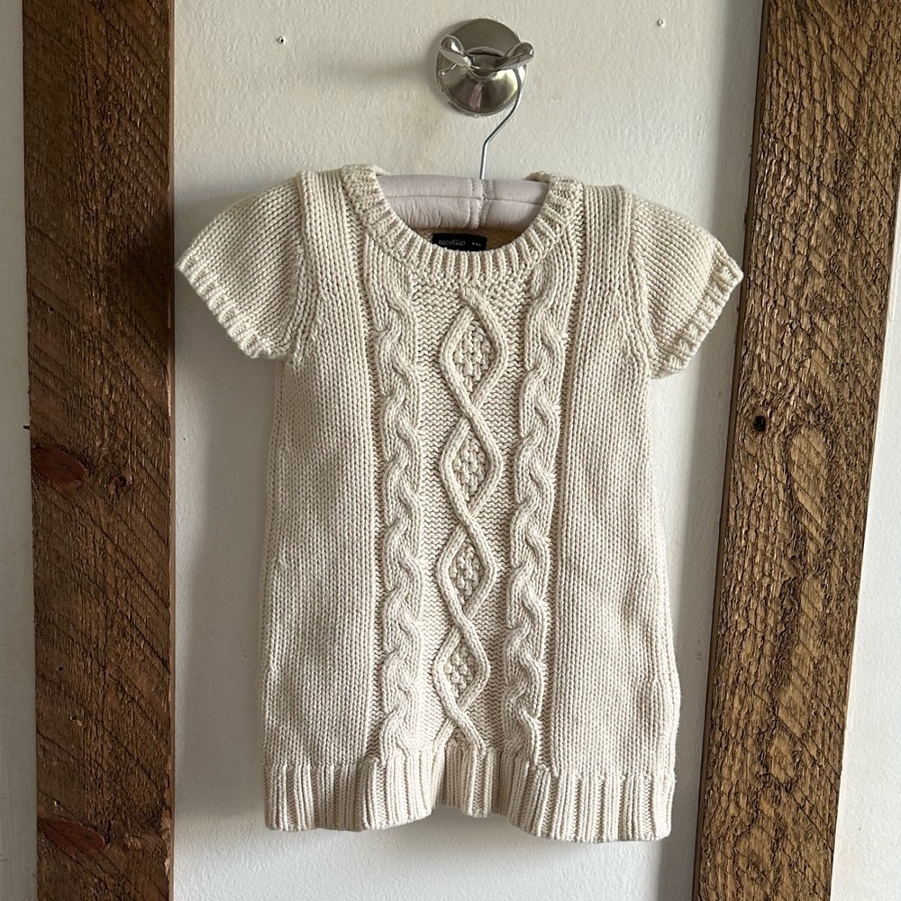 Baby GAP Cable Knit Short Sleeve Sweater Dress to Tunic 6-12 Month Baby Girl EUC